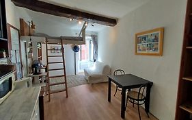 Le Studio du Cardinal Central/ Wifi/ Ajaccio à pieds!
